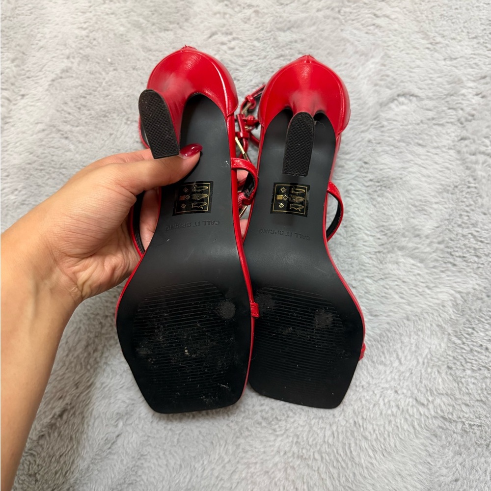 Call it spring heels - Picture 4 of 6